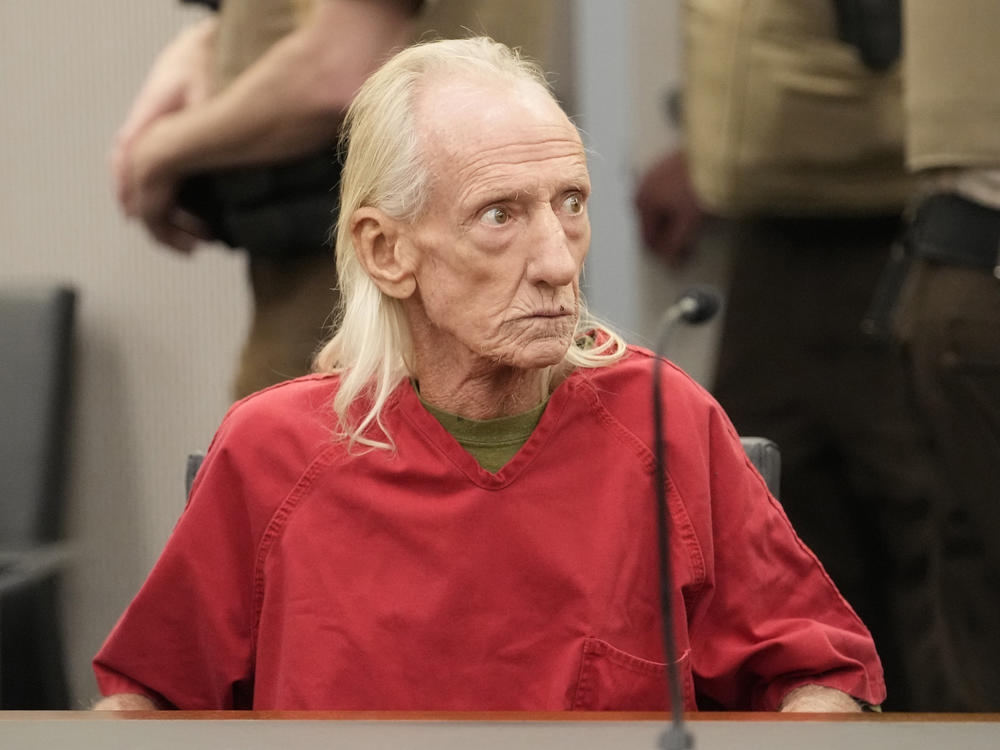 Joseph Czuba, 71, sits before Circuit Judge Dave Carlson for his arraignment in the murder of 6-year old Wadea Al-Fayoume, at the Will County, Ill., courthouse, Monday, Oct. 30, 2023, in Joliet, Ill.