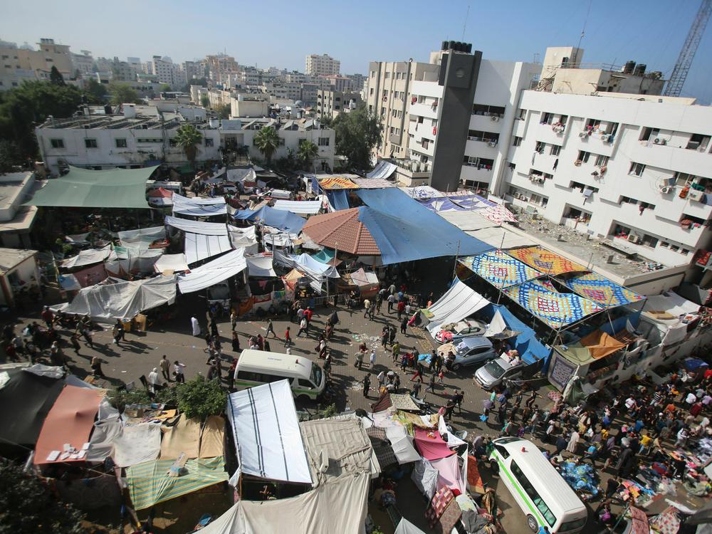 An aerial view shows the compound of Al-Shifa hospital in Gaza City on Tuesday as battles continue between Israel and Hamas.