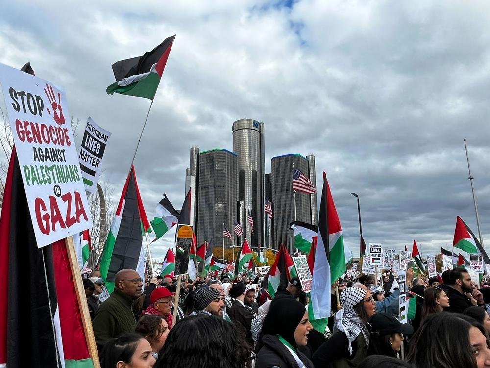 A large, pro-Palestinian protest in downtown Detroit called for a cease-fire in the Israel-Hamas war as protesters decried President Biden's response.