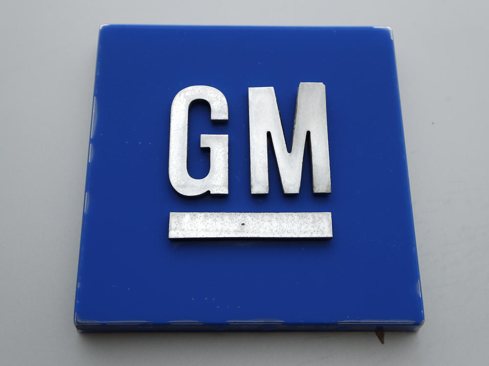 A General Motors logo is displayed outside the General Motors Detroit-Hamtramck Assembly plant on Jan. 27, 2020, in Hamtramck, Mich.