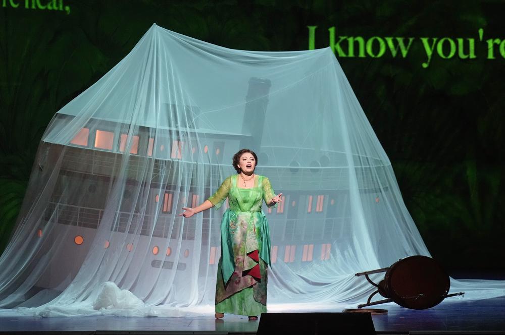 Ailyn Pérez in the title role of Daniel Catán's <em>Florencia en el Amazonas</em>.