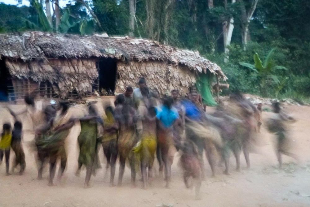In this hunter-gatherer society in the Republic of Congo, alloparents — 