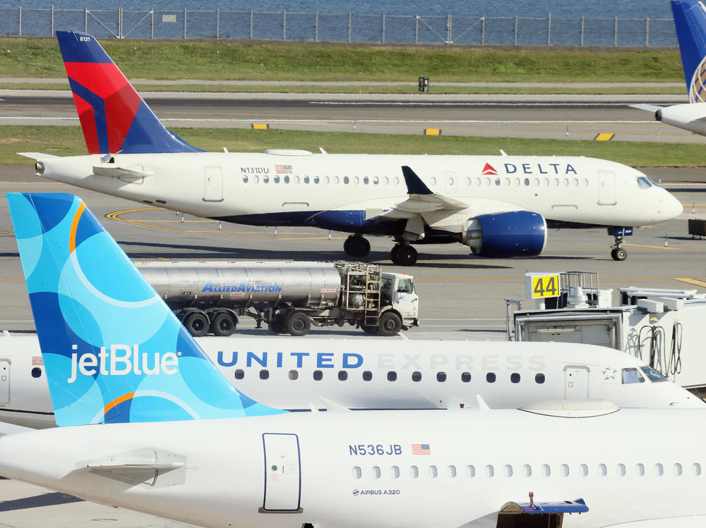 For decades, pilots have been reluctant to seek mental health care for fear of losing their licenses. At a safety forum Wednesday in Washington, pilots and safety experts urged federal regulators to reform rules that discourage pilots from getting treatment.