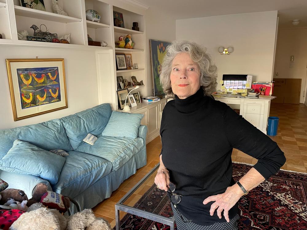 Libby Daniell, 86, hopes to stay in her apartment, living independently as long as possible. A private care manager is helping her do that.