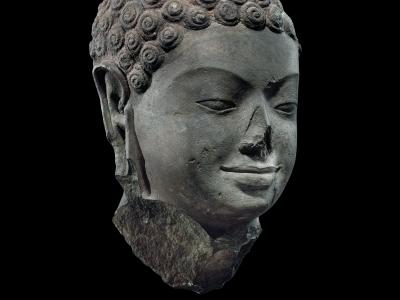Head of Buddha from the seventh century