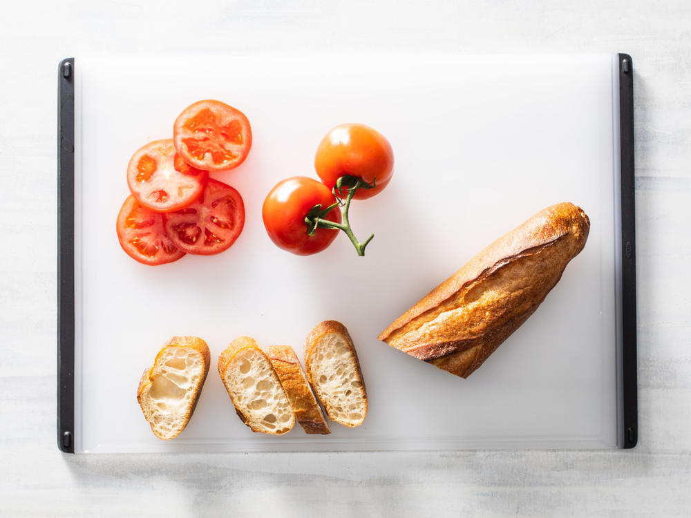 A safe and gentle cutting board that helps keep your knives sharp.