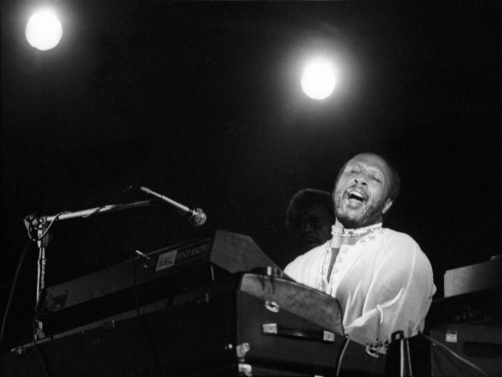Les McCann performs at the Newport Jazz Festival in 1974.