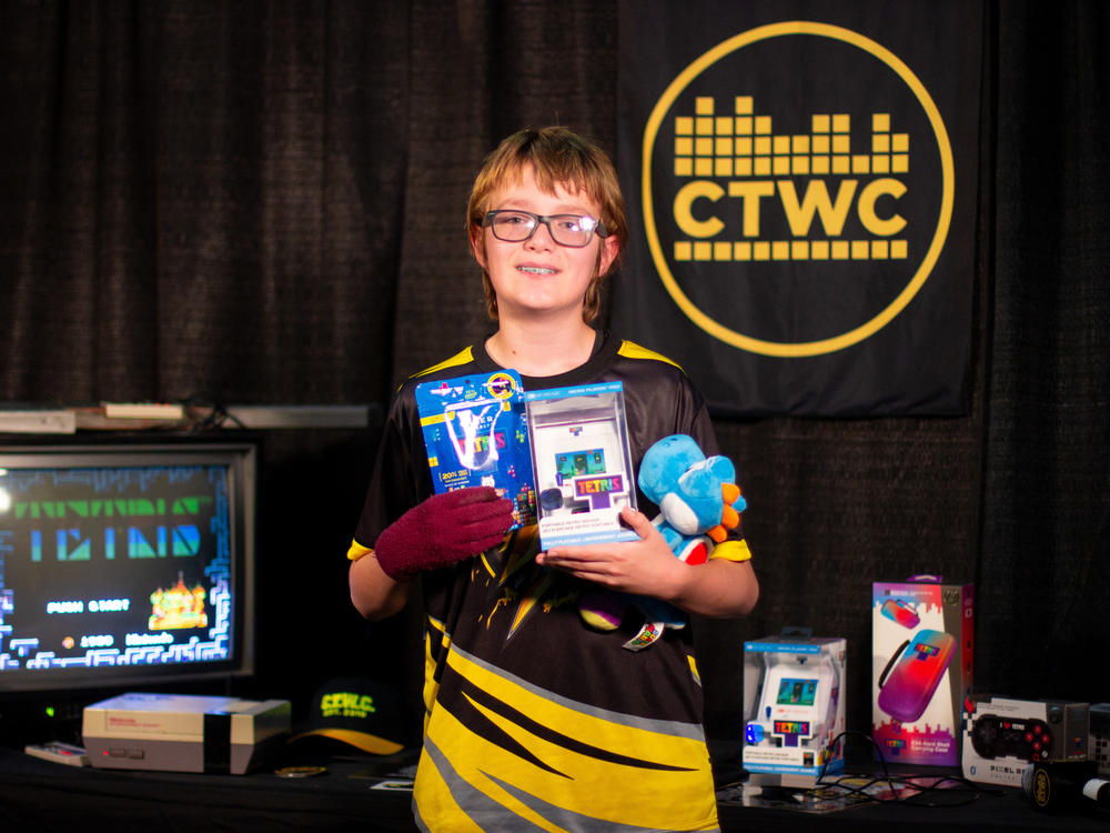 Willis Gibson at the 2023 Classic Tetris World Championship