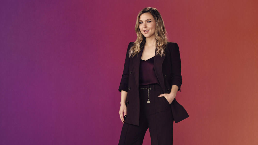Comic Taylor Tomlinson will host <em>After Midnight.</em>