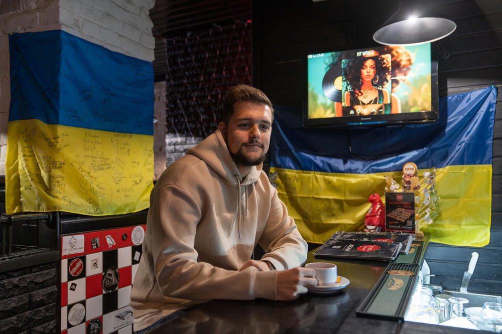Oleksander Lapshunkov manages the restaurant Island Sushi in Zaporizhzhia.