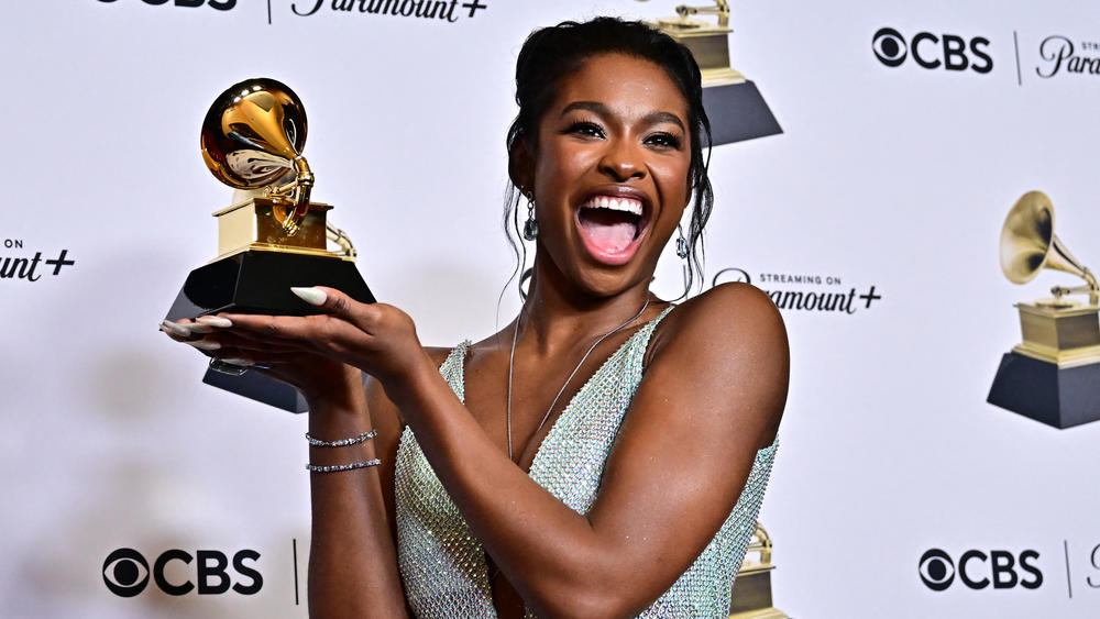Coco Jones poses in the press room with the Grammy for best R&B performance for 