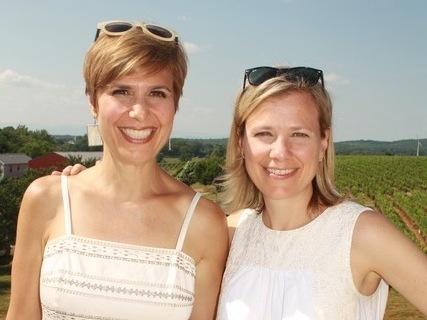 Dr. Lorna Breen (left), with her sister, Jennifer Breen Feist, in Virginia in 2018.