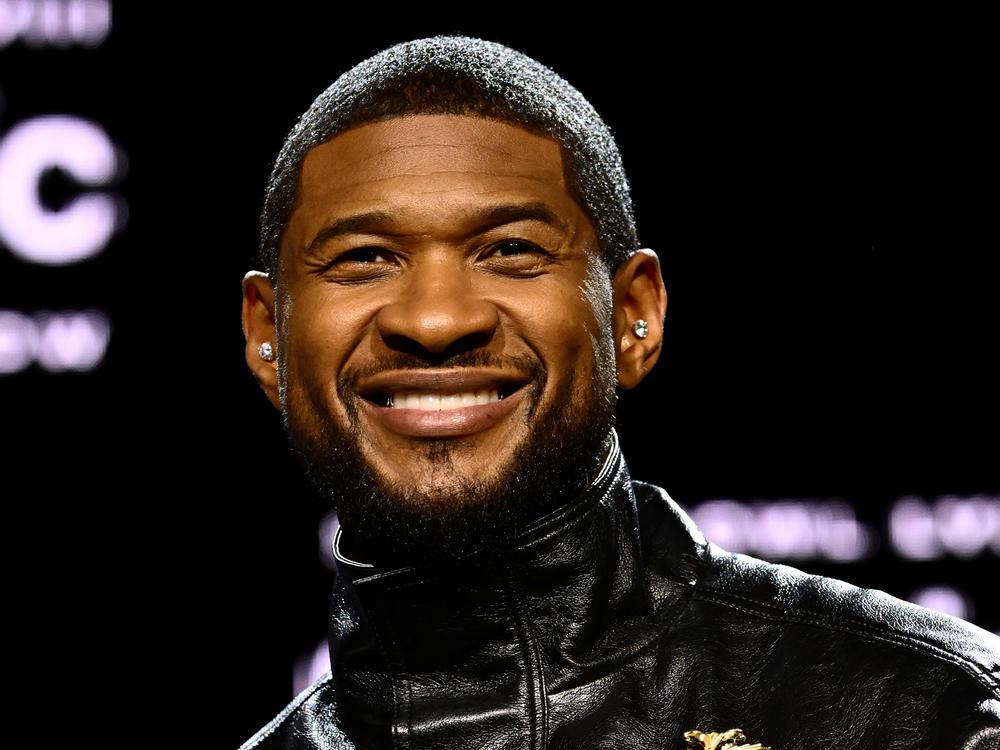 US singer and songwriter Usher  is slated to take the stage during the Super Bowl halftime show.