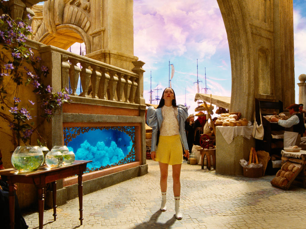 Oddsmakers say <em>Barbie</em> will win this year's Oscar for production design. But here's the case for <em>Poor Things.</em>