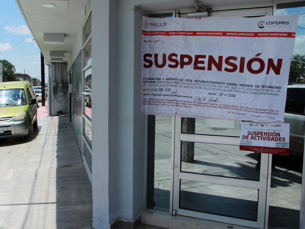 Mexican health authorities suspended operation at this medical clinic in Matamoros, Tamaulipas after reports that a number of cosmetic surgery patients were exposed to a potentially deadly fungal meningitis. Twelve patients with probable or confirmed cases died.