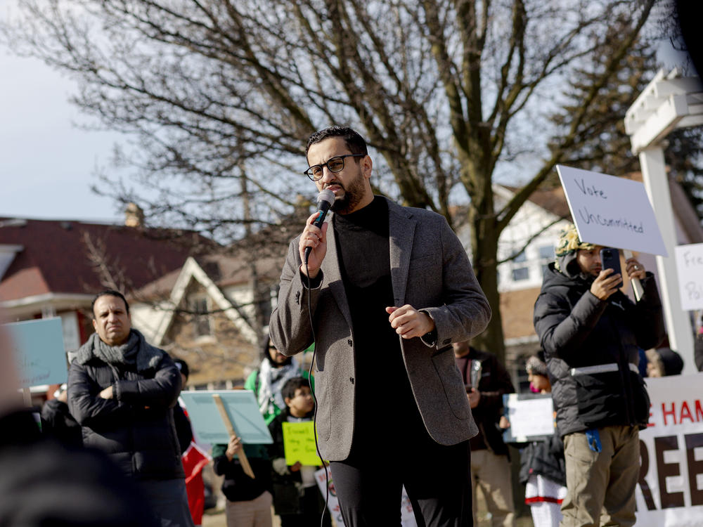 Dima Alhesan, 28-year-old Palestinian organizer, at a 