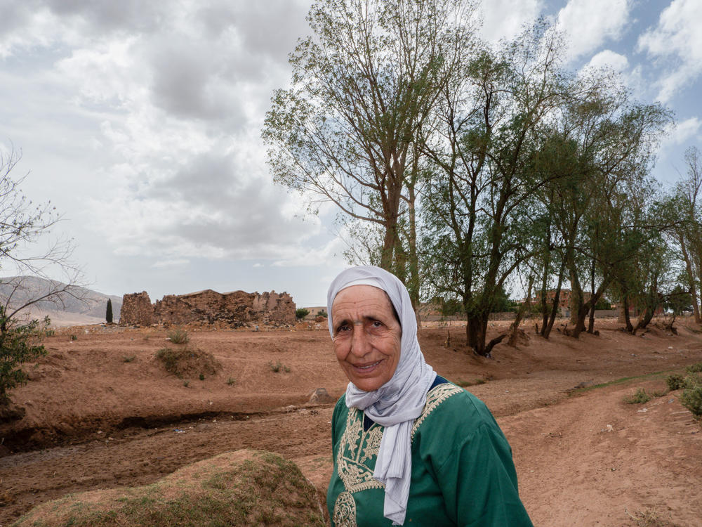 Afqir Itto lives in the valley of Ait Hamza in the Middle Atlas Mountains of Morocco. Ait Hamza is known for its sheep, whose wool is used by the women weavers of Itto's cooperative.