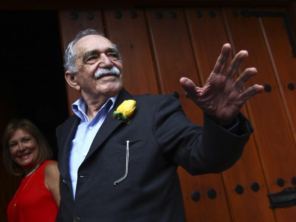 Gabriel García Márquez greets journalists and neighbors on his birthday outside his house in Mexico City on March 6, 2014.
