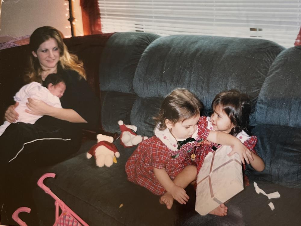 Bethany Renfree and her daughters.