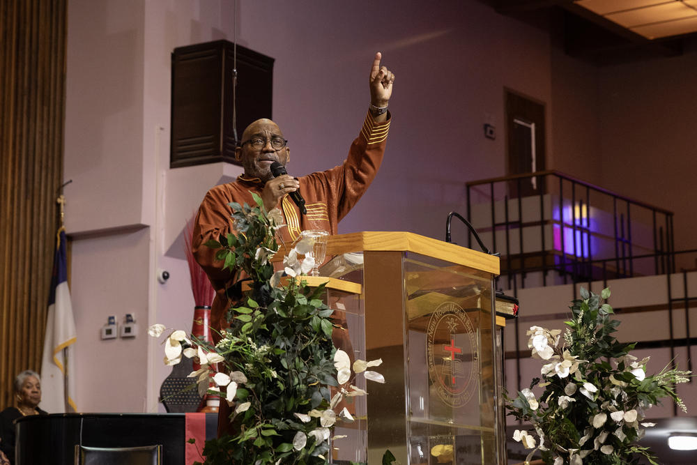 Reverend Kenneth James Flowers of Greater New Mt. Moriah Missionary Baptist Church delivers a sermon about faith and power in Detroit, Michigan.
