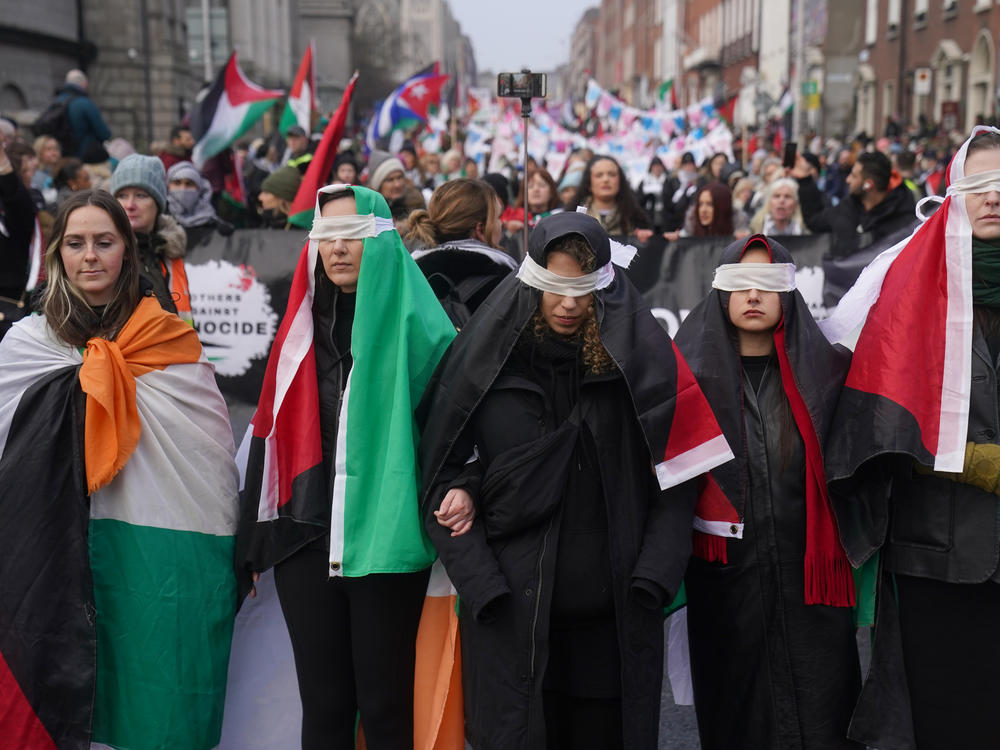Protesters from the Ireland Palestine Solidarity Campaign march on Dublin's O'Connell Street on Jan. 13.