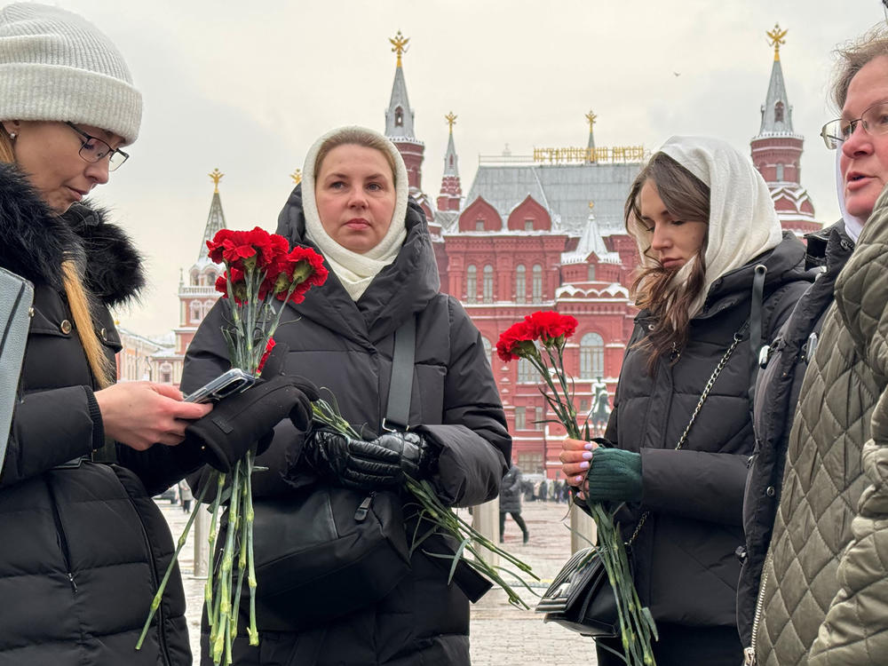 Relatives of Russian soldiers taking part in the 