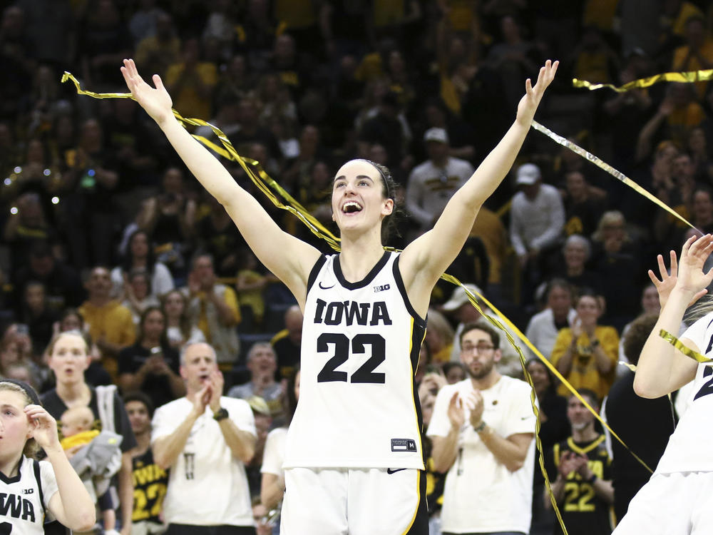 Iowa star Caitlin Clark has helped drive a surge in interest in women's college basketball this season. Look for her Hawkeyes squad to land a 1-seed in the women's tournament.