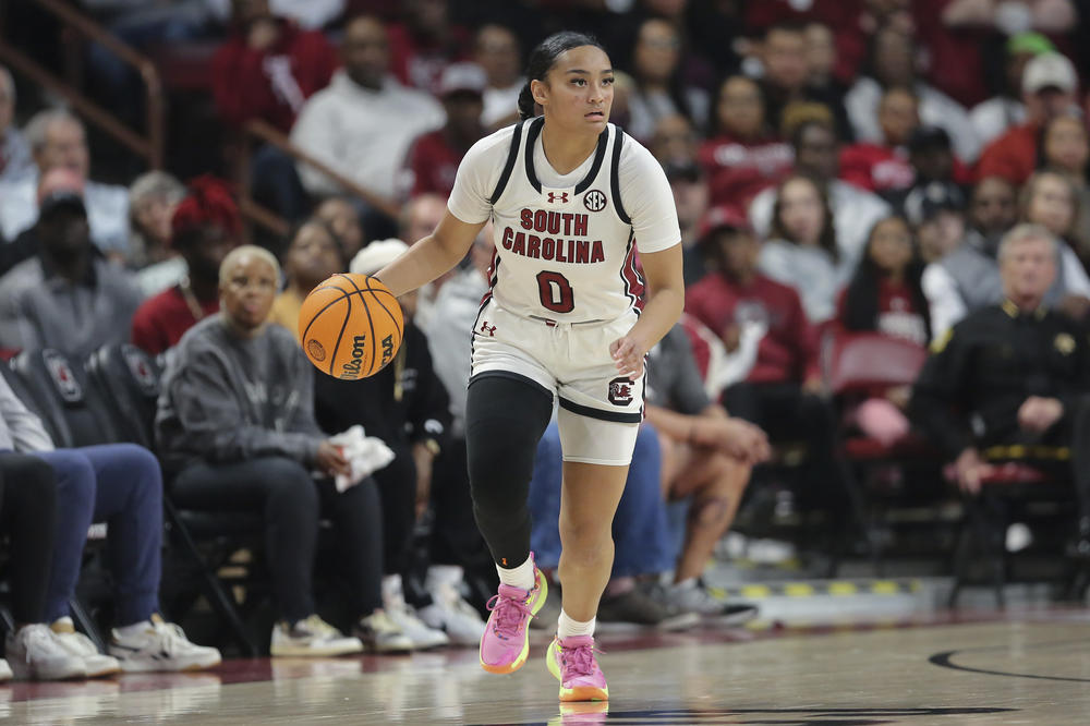 Te-Hina Paopao brings the ball up during an NCAA game on Feb. 22.