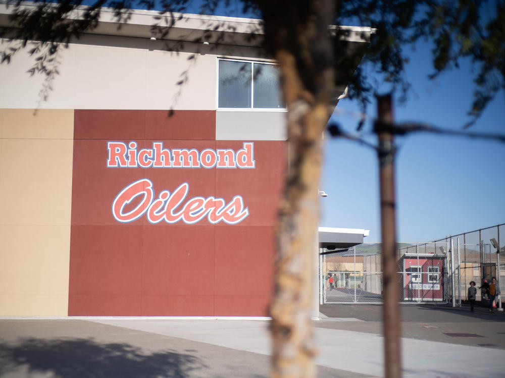 The Richmond High School mascot is the Oilers.