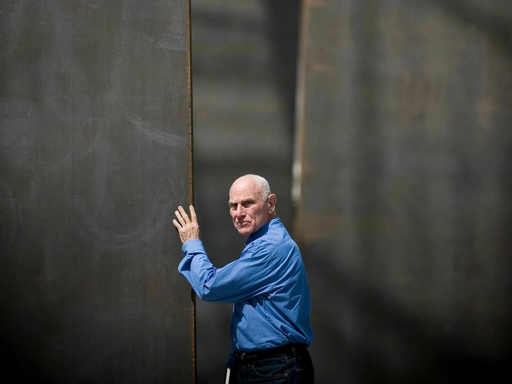Photos: Remembering Richard Serra, a world-renowned 'poet