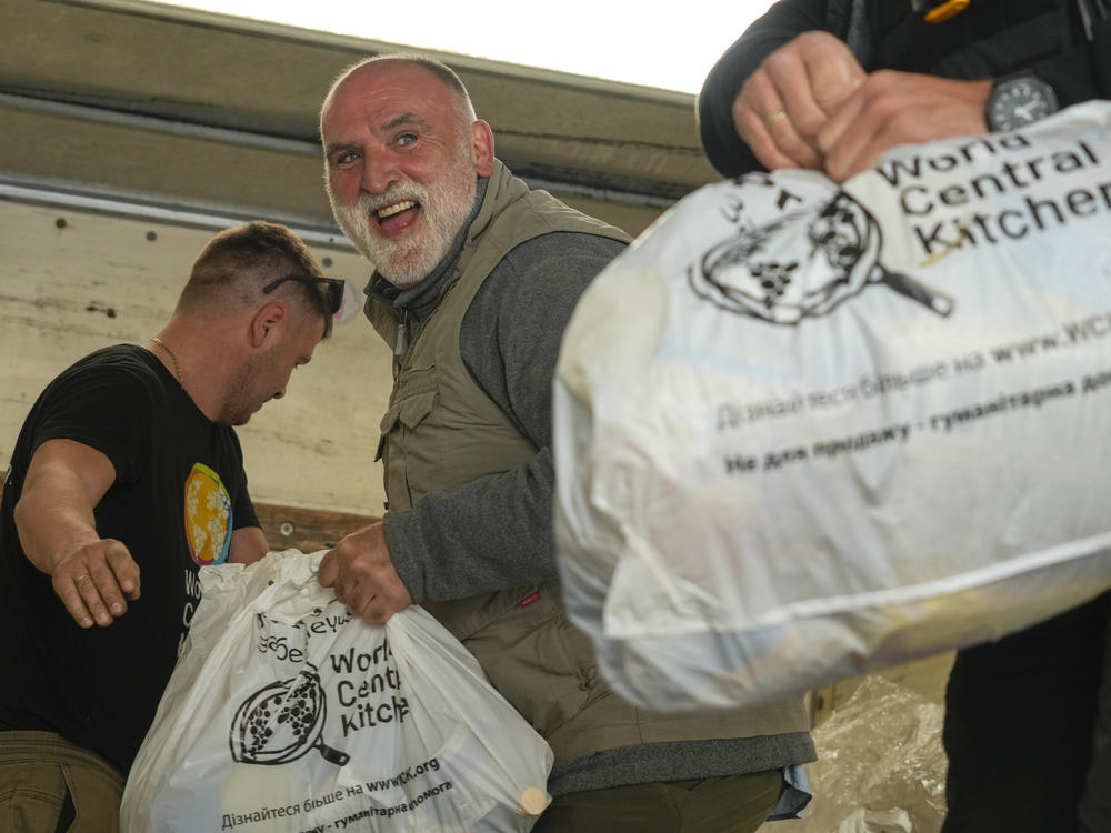 José Andrés unloads food packages delivered by World Central Kitchen in Kherson, Ukraine in November 2022.