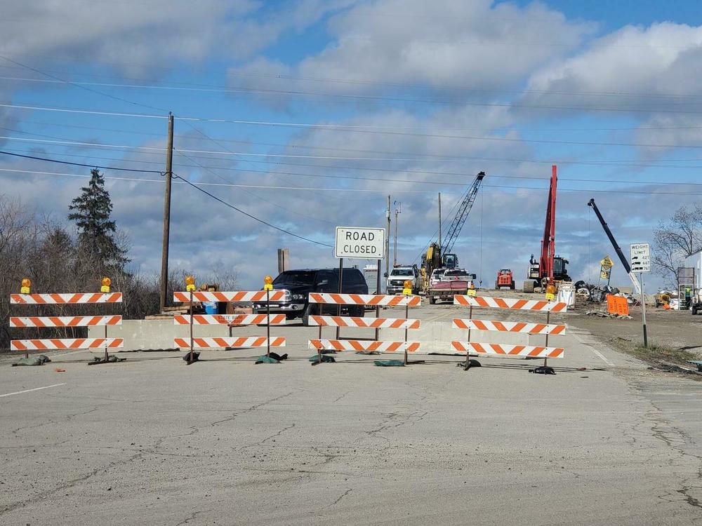The I-75 bridge in Luna Pier, Mich., a key route in and out of town, is closed for reconstruction. City officials are encouraging tourists not to come for the eclipse but bracing for traffic anyway.