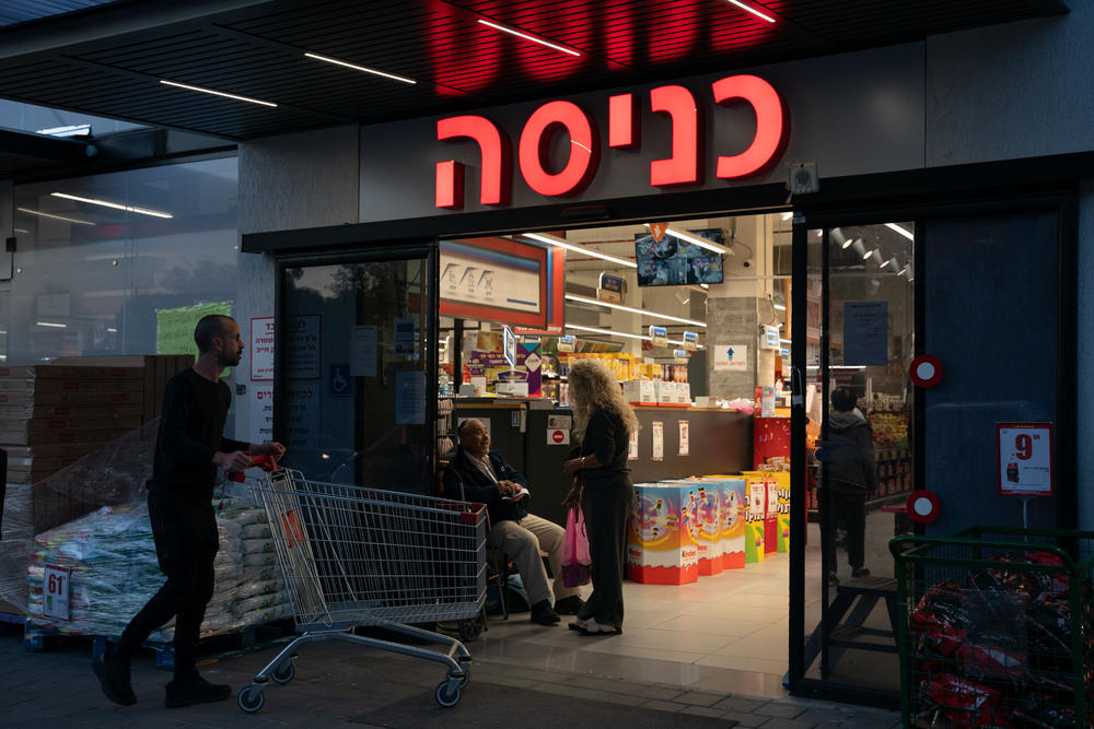 The supermarket in Sderot on March 20, after the city welcomed back residents who had evacuated during the first five months of the Hamas-Israel war.