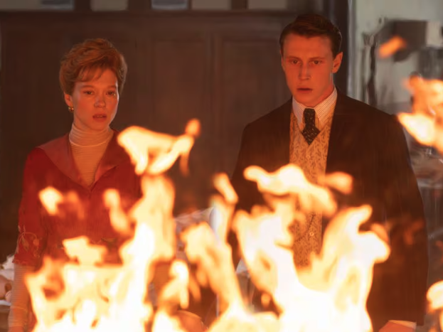 Gabrielle and Louis (Léa Seydoux and George MacKay) meet in 1910 Paris, 2014 Los Angeles and again in 2044  in <em>The Beast</em>.