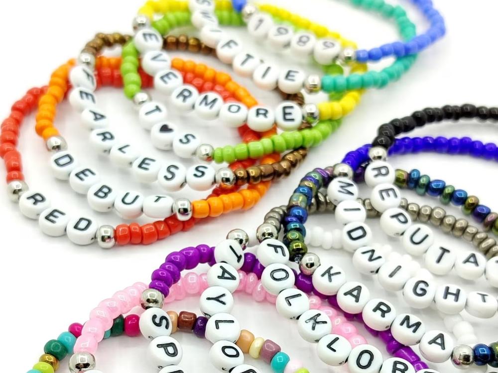 A selection of Taylor Swift-oriented friendship bracelets on Etsy.