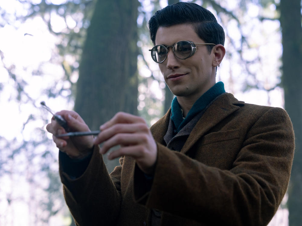 George Rexstrew as Edwin Payne in <em>Dead Boy Detectives. </em>