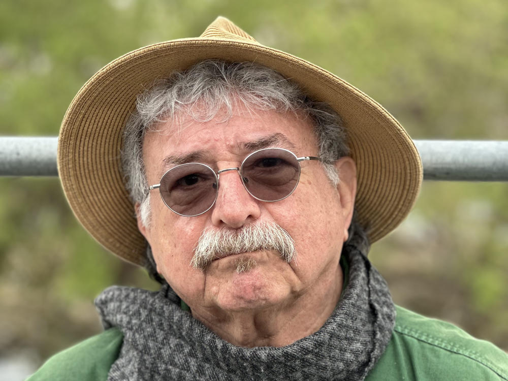 Louis Sahagún at the Los Angeles River.