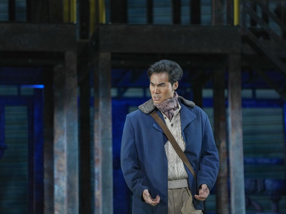 In <em>Turandot</em>'s original plot, the titular Chinese princess gives suitors three riddles. Princes who fail are executed, until Calaf (Yonghoon Lee) succeeds and wins her heart by kissing her.