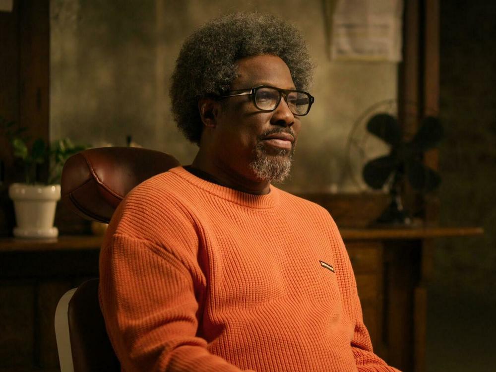 Stand-up comic W. Kamau Bell is featured in <em>Black Twitter: A People's History. </em>