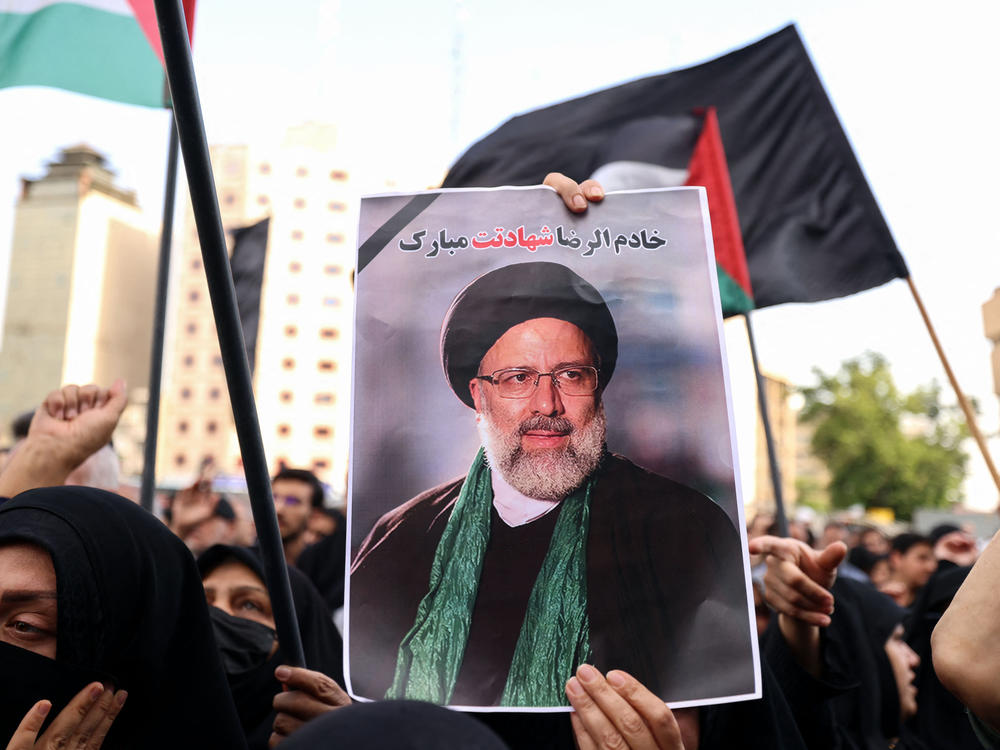 Iranians gather at Valiasr Square in central Tehran on May 20 to mourn the deaths of President Ebrahim Raisi, Foreign Minister Hossein Amir-Abdollahian and several others in a helicopter crash the previous day.