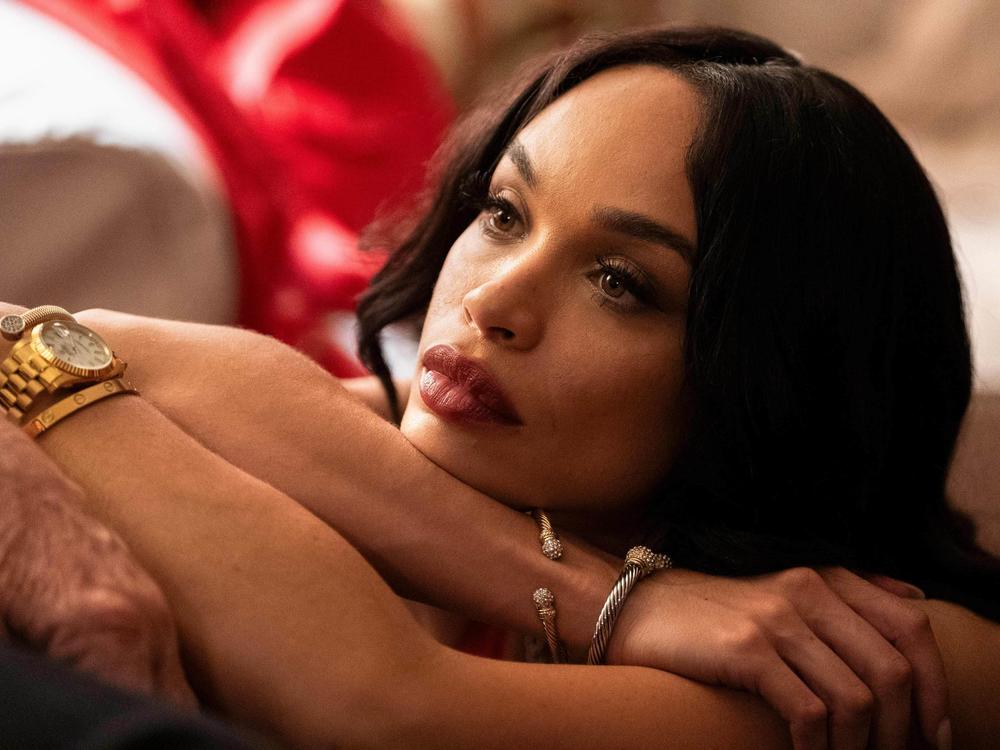  Cleopatra Coleman as V. Stiviano.
