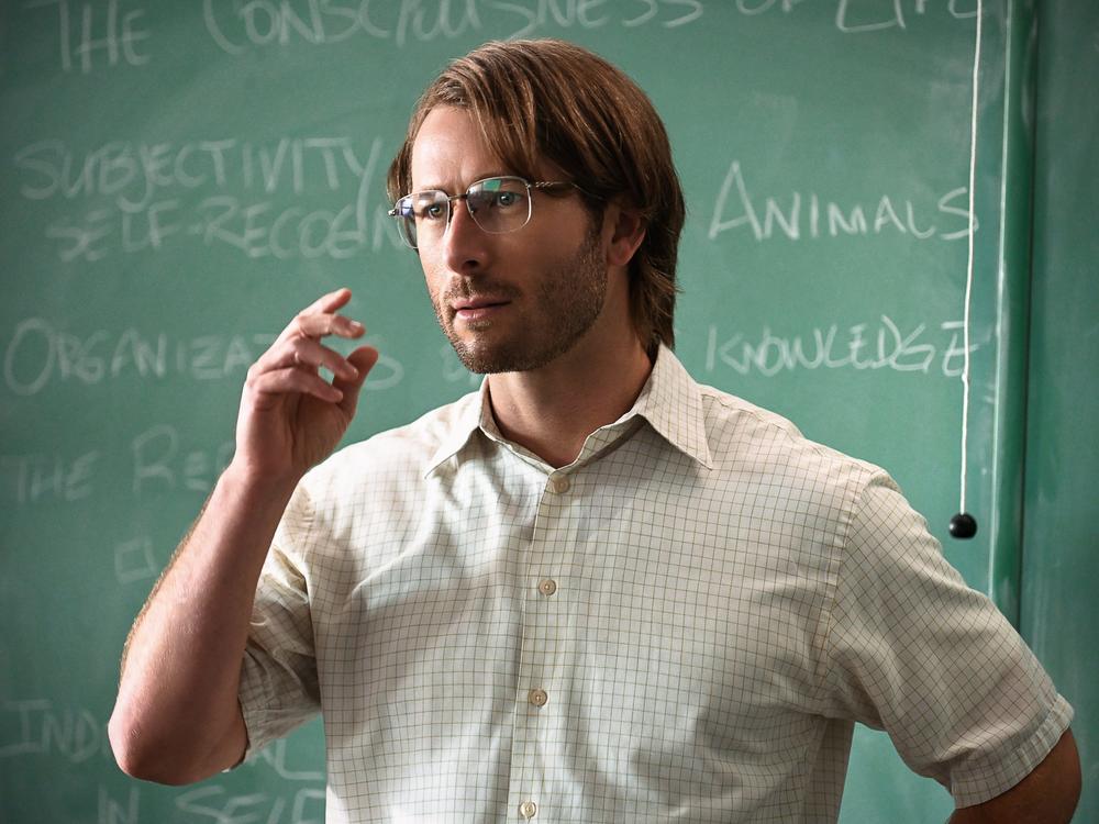 Glen Powell finds a star-making turn as Gary Johnson/