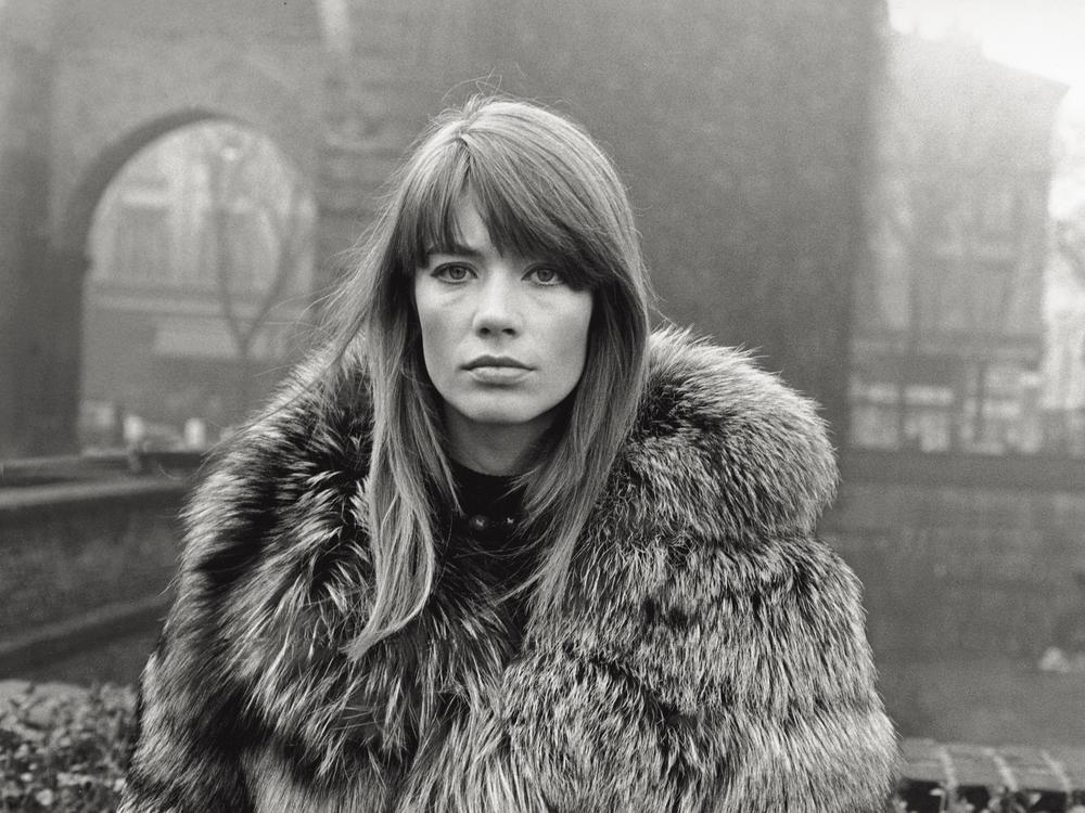 The French singer and actress Francoise Hardy wearing a fur coat in Piazza Sant'Ambrogio. Milan, 1960s (Photo by Mondadori via Getty Images)