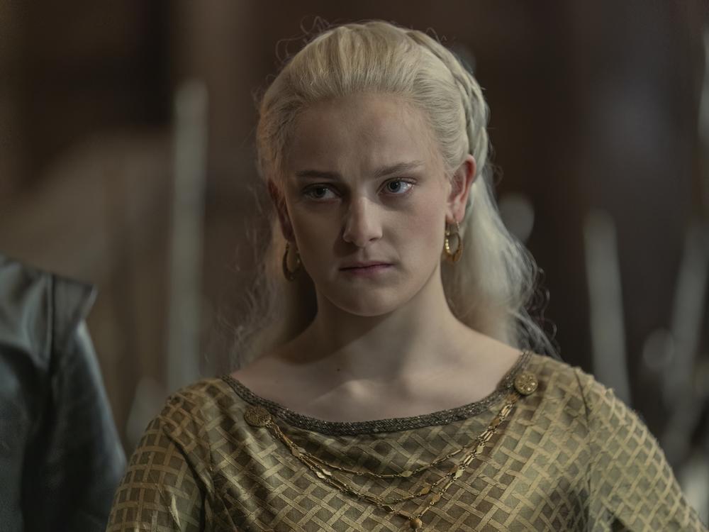  Phia Saban as Queen Helaena in Season 1. 