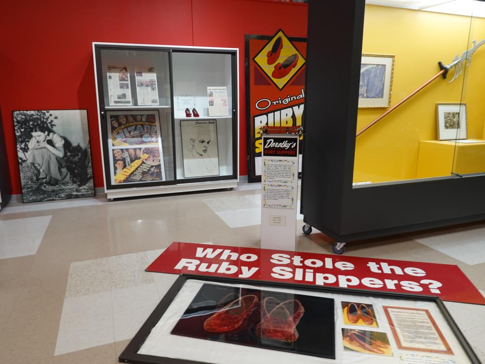 The Judy Garland Museum now features an exhibit detailing the story of the theft of the ruby slippers and the investigation to find them.