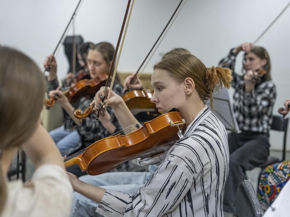 A children's orchestra rehearses for the Kharkiv Music Festival in the Kharkiv State Academic Opera and Ballet Theatre on May 26.