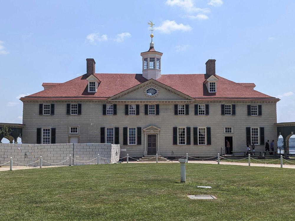 George Washington's residence in Mount Vernon, Va.,  