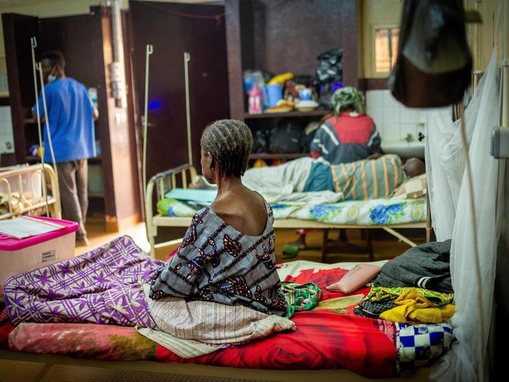A patient with AIDS at a community hospital in the Central African Republic. Sub-Saharan Africa has high rates of HIV infection -- and was the location for a trial testing the effectiveness of a new strategy for preventing infection.<br>