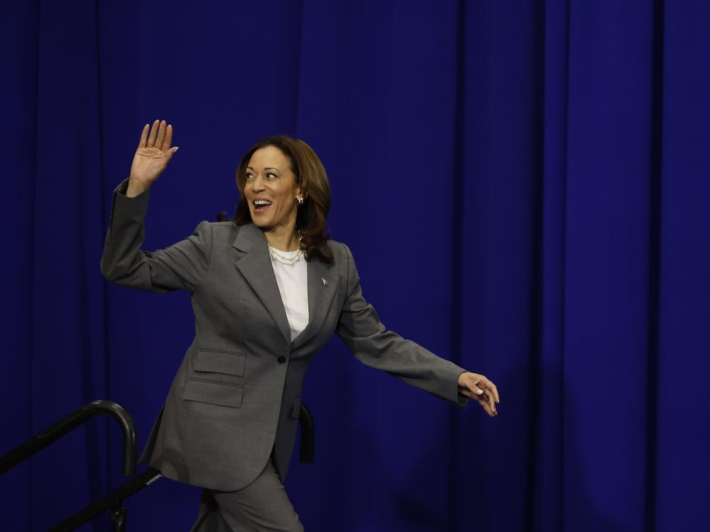 Vice President Harris arrives to deliver remarks on reproductive rights at the University of Maryland on June 24, 2024, the second anniversary of the Supreme Court ruling that overturned <em>Roe v. Wade</em>.