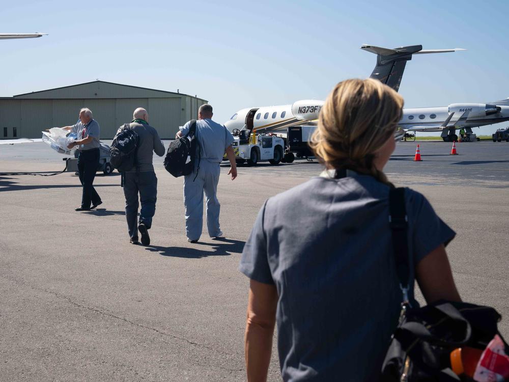 The organ recovery team from Tennessee Donor Services boards a plane from Nashville to Chattanooga, where a potential donor is hospitalized. 